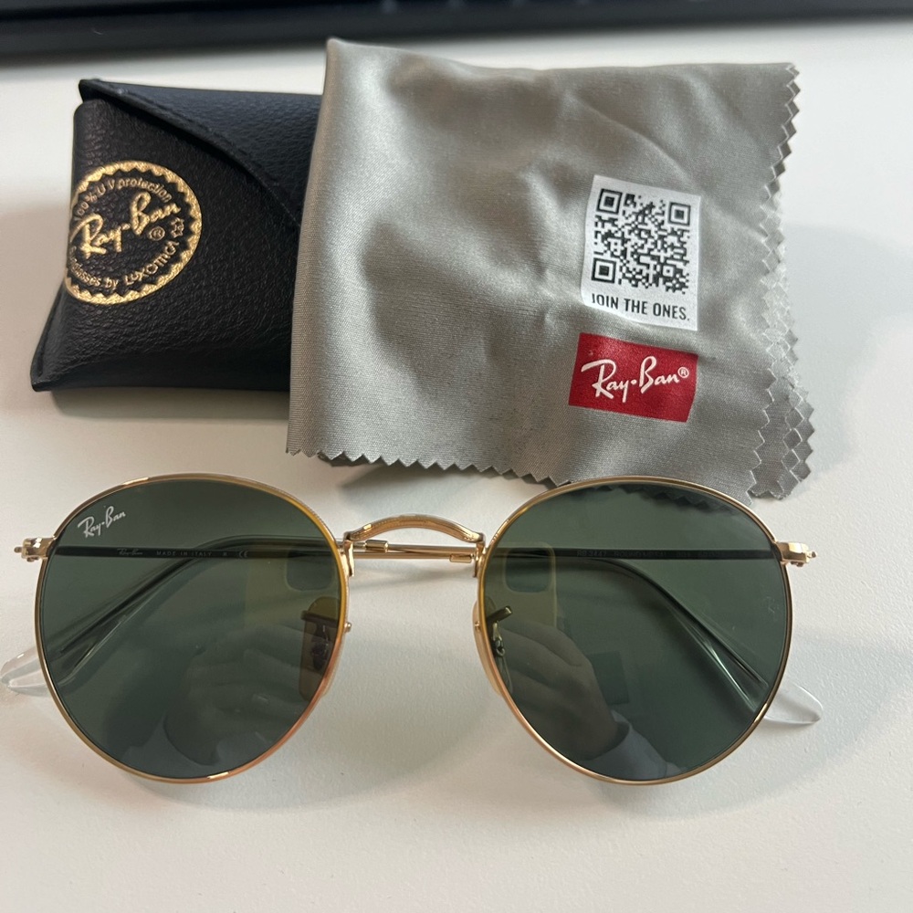 Ray-Ban Round Metal in Green Classic - New - No signs of wear